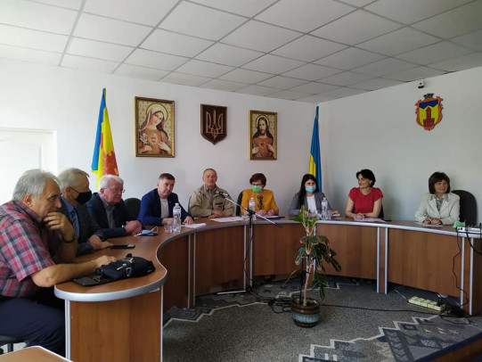 Круглий стіл обласної тристоронньої соціально економічної ради